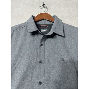 Merrell Short Sleeve Button Up Shirt Men' Medium Grey Solid  Vent Outdoor Hiking
